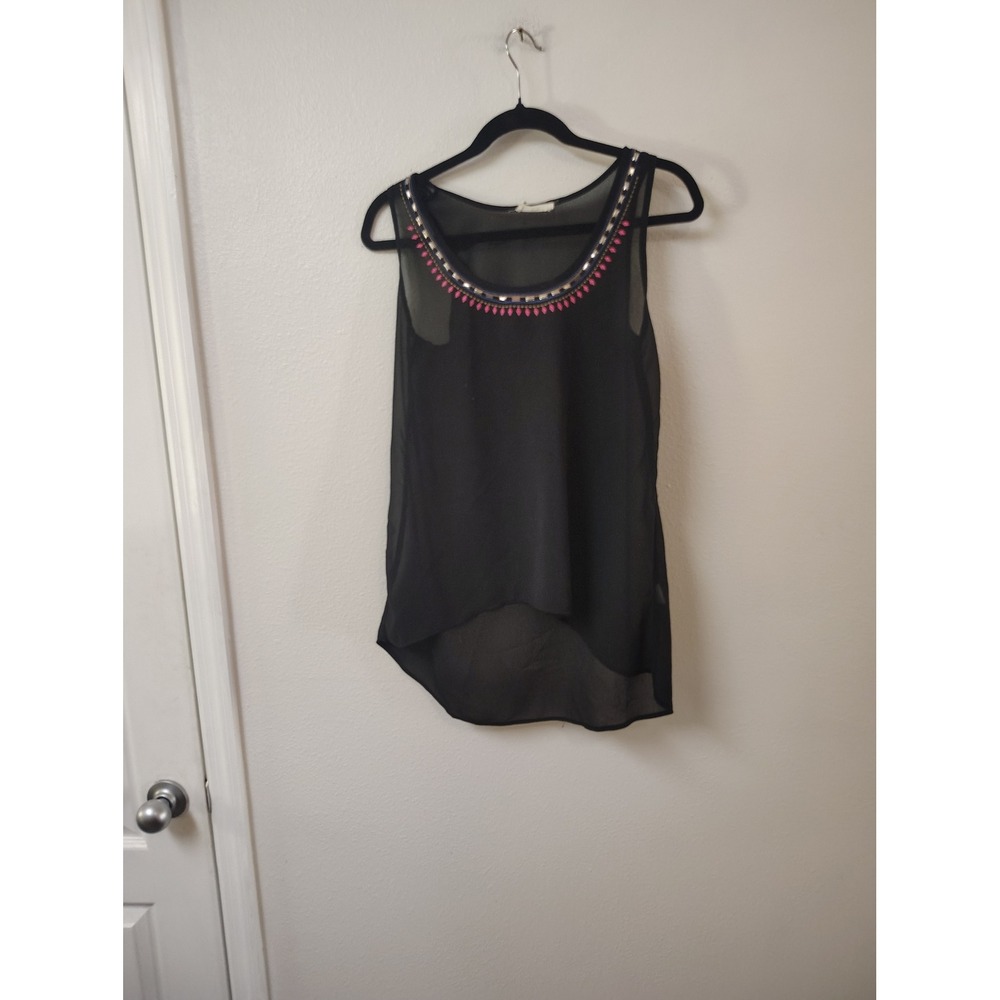 Kanvas Women Black Sheer Sleeveless Blouse‎ Beaded Embroidered Neck High Low Med
